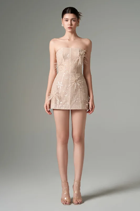 Mini dresses with ruched bodices for a feminine touch Elif Strapless Corset Waist Tulle Mini Dress Mini dresses with ruched bodices for a feminine touch Elif Strapless Corset Waist Tulle Mini Dress