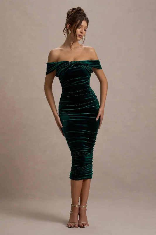 Midi dresses with polka dot prints for a playful summer outfit Gratitude | Bottle Green Velvet Off The Shoulder Ruched Midi Dress Midi dresses with polka dot prints for a playful summer outfit Gratitude | Bottle Green Velvet Off The Shoulder Ruched Midi Dress