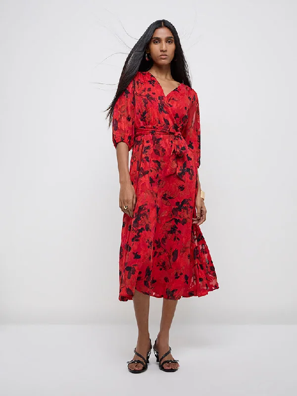 Leather mini dresses for a edgy style Wardrobe Red Floral Printed A-line Dress with Belt Leather mini dresses for a edgy style Wardrobe Red Floral Printed A-line Dress with Belt
