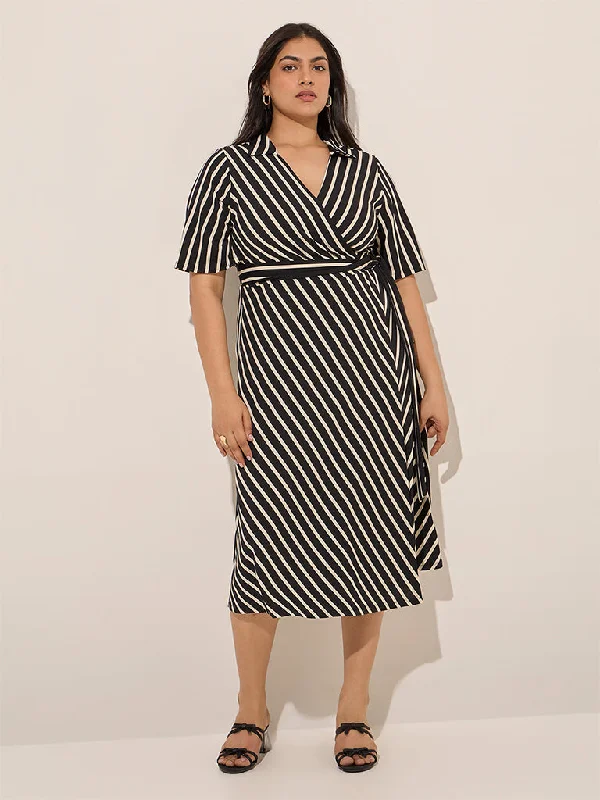 Strapless mini dresses for a beach vacation Gia Black Striped Design Wrap-Style Dress Strapless mini dresses for a beach vacation Gia Black Striped Design Wrap-Style Dress