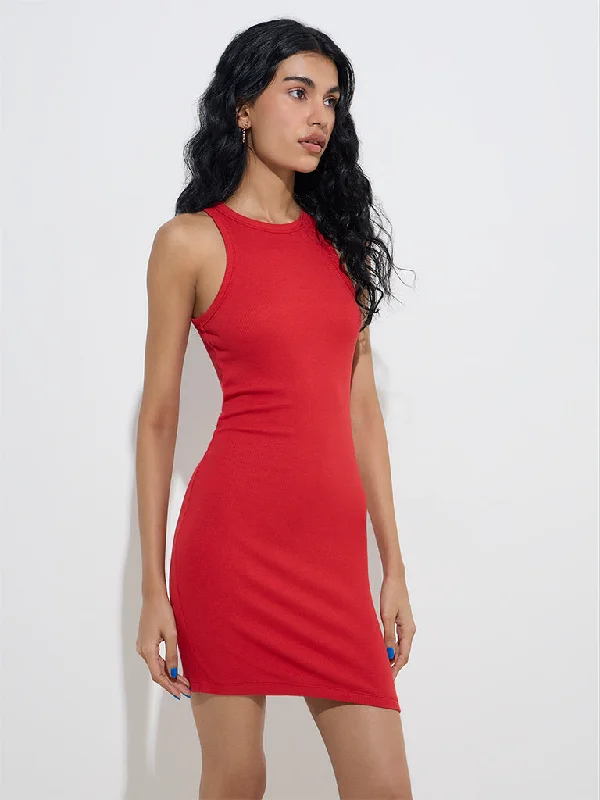 Mini dresses with asymmetric hems for a fashion - forward look Nuon Red Ribbed-Textured Bodycon Dress Mini dresses with asymmetric hems for a fashion - forward look Nuon Red Ribbed-Textured Bodycon Dress