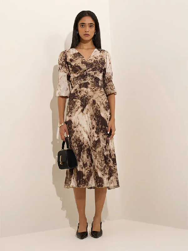 Mini dresses with pleated skirts for a classic look Wardrobe Brown Abstract Printed A-Line Dress Mini dresses with pleated skirts for a classic look Wardrobe Brown Abstract Printed A-Line Dress