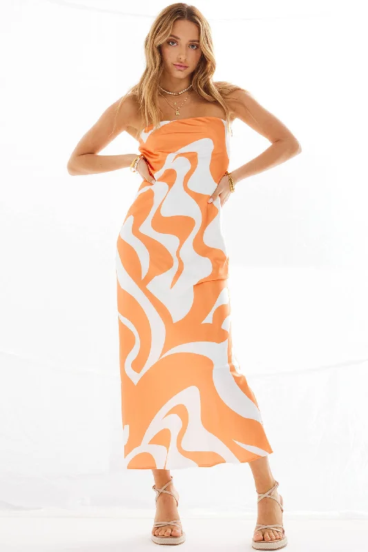 Midi dresses with keyhole backs for a flirty and unexpected detail SNDYS Angel Midi Dress Swirl Orange Midi dresses with keyhole backs for a flirty and unexpected detail SNDYS Angel Midi Dress Swirl Orange
