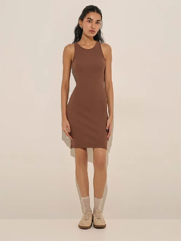 Mini dresses with beaded embellishments for a fancy event Studiofit Brown Ribbed-Textured Bodycon Dress Mini dresses with beaded embellishments for a fancy event Studiofit Brown Ribbed-Textured Bodycon Dress