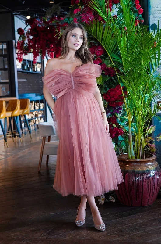 Sheath midi dresses with beaded embellishments for a formal occasion Butterfly Mauve Tulle Midi Dress Sheath midi dresses with beaded embellishments for a formal occasion Butterfly Mauve Tulle Midi Dress