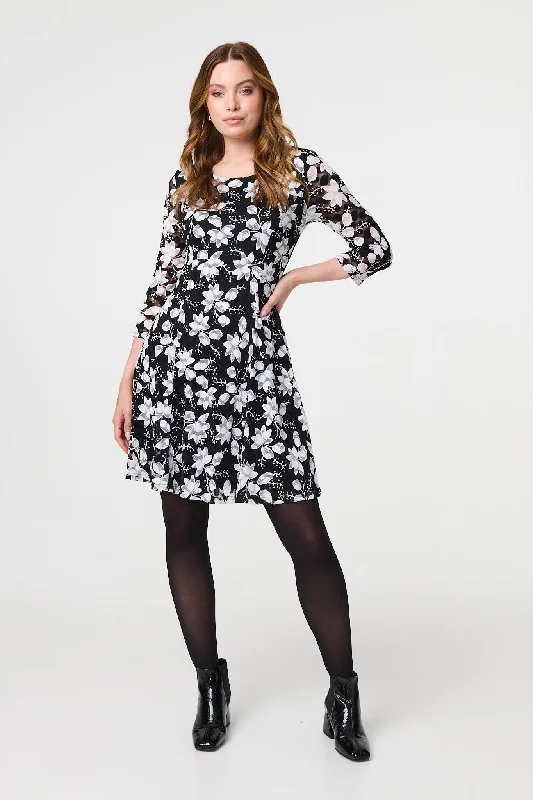 Mini dresses with abstract prints for an artistic look Floral Lace 3/4 Sleeve Short Swing Dress Mini dresses with abstract prints for an artistic look Floral Lace 3/4 Sleeve Short Swing Dress