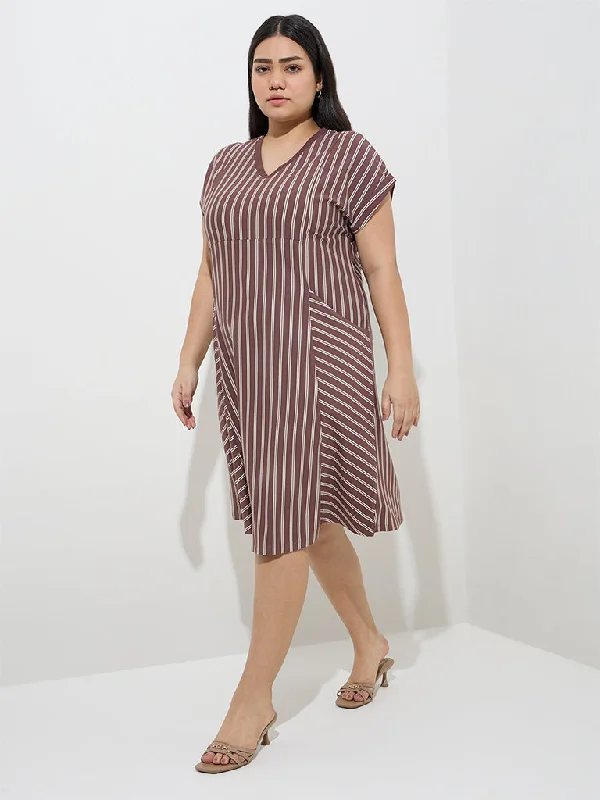 Leather mini dresses for a edgy style Gia Brown Stripe Patterned Cotton-Blend Straight Dress Leather mini dresses for a edgy style Gia Brown Stripe Patterned Cotton-Blend Straight Dress