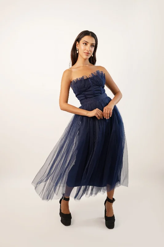 Midi dresses with patchwork patterns for a one - of - a - kind style Nimo Dark Blue Tulle Midi Dress with Shell Cups Midi dresses with patchwork patterns for a one - of - a - kind style Nimo Dark Blue Tulle Midi Dress with Shell Cups