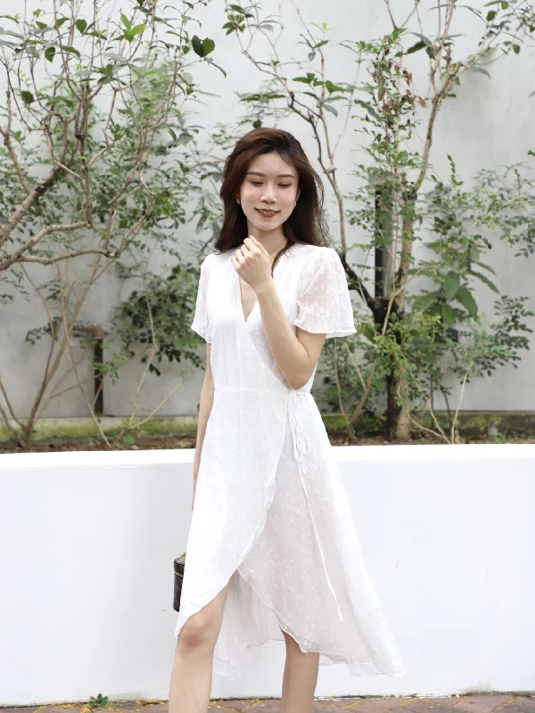 Midi dresses with asymmetric hems for a fashion - forward and dynamic appearance V neck Wrap Maxi Dress Midi dresses with asymmetric hems for a fashion - forward and dynamic appearance V neck Wrap Maxi Dress