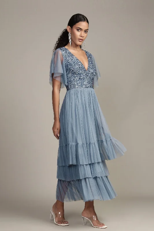 Velvet midi dresses in jewel tones for a glamorous winter event Maddie Embellished Midi in Dusty Blue Velvet midi dresses in jewel tones for a glamorous winter event Maddie Embellished Midi in Dusty Blue