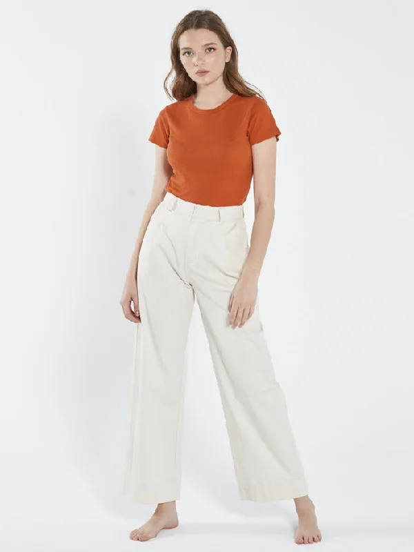 Plus Size Women's Elastic - Waist Culottes in Earth TonesArtist Pleated Chino Pant - Tofu Plus Size Women's Elastic - Waist Culottes in Earth TonesArtist Pleated Chino Pant - Tofu
