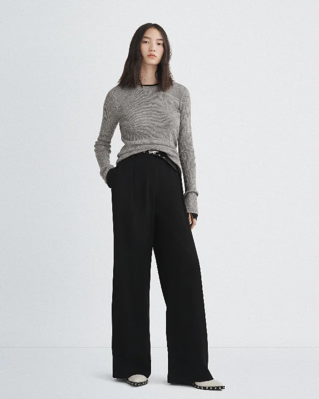 Skinny Fit Women's Leather Look Leggings for a Rocker VibeBennett Japanese Crepe Pants Skinny Fit Women's Leather Look Leggings for a Rocker VibeBennett Japanese Crepe Pants