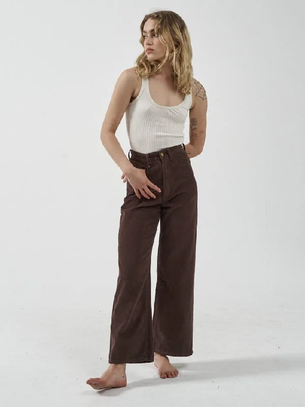 Plus Size Women's Patchwork - Design Jeans for a Unique AppearanceHolly Cord Pant - Postal Brown Plus Size Women's Patchwork - Design Jeans for a Unique AppearanceHolly Cord Pant - Postal Brown
