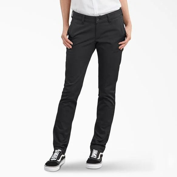 Bootcut Style Women's Stretch Denim Jeans in Dark WashWomen's Slim Fit Pants - Rinsed Black Bootcut Style Women's Stretch Denim Jeans in Dark WashWomen's Slim Fit Pants - Rinsed Black