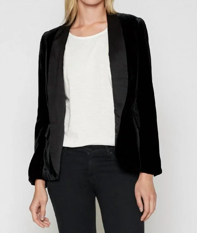 Oversized Women's Checkered Blazers in Black and White for a Trendy StyleMehira Velvet Jacket In Caviar
