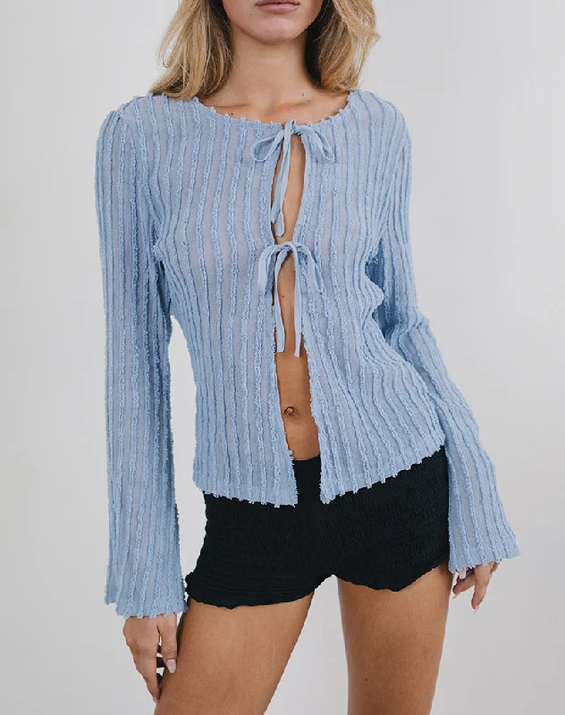 boyfriend style women cardigan for a relaxed fitAraceli Tie Front Cardigan in Crinkle Blue boyfriend style women cardigan for a relaxed fitAraceli Tie Front Cardigan in Crinkle Blue