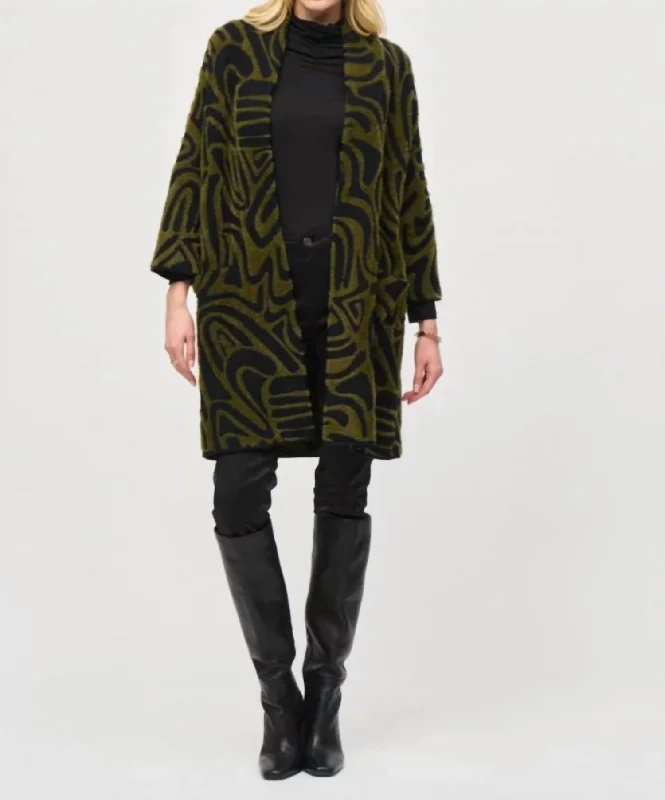 Plus size women's wool blend coats for a warm and stylish winterEmbossed Jacquard Knit Coat In Black Iguana Plus size women's wool blend coats for a warm and stylish winterEmbossed Jacquard Knit Coat In Black Iguana