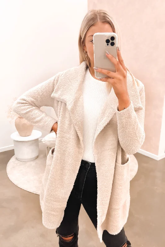 oversized women cardigan for a trendy and cozy lookGenevieve Coatigan Cream