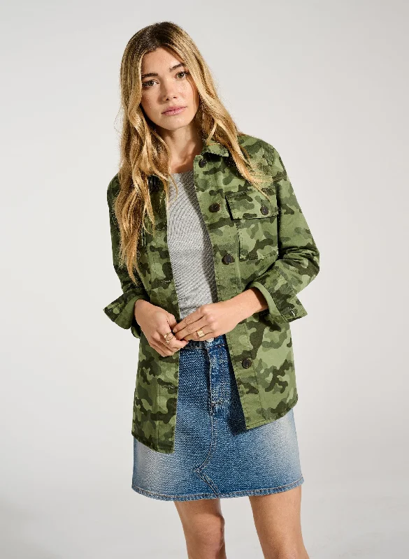 Belted women's cashmere coats in soft pastels for a luxurious feelLiz Organic Cotton Jacket | Khaki Camouflage Belted women's cashmere coats in soft pastels for a luxurious feelLiz Organic Cotton Jacket | Khaki Camouflage
