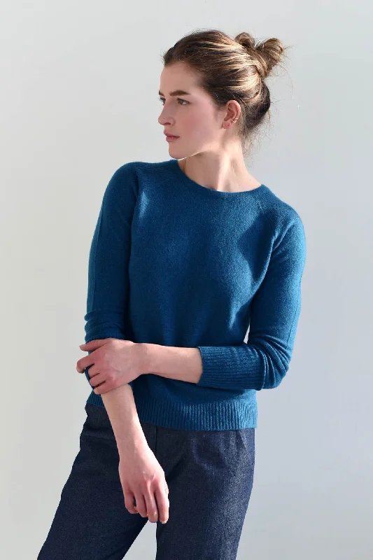 sequin embellished women cardigan for special occasionsM.PATMOS Brighton Pullover - Teal sequin embellished women cardigan for special occasionsM.PATMOS Brighton Pullover - Teal