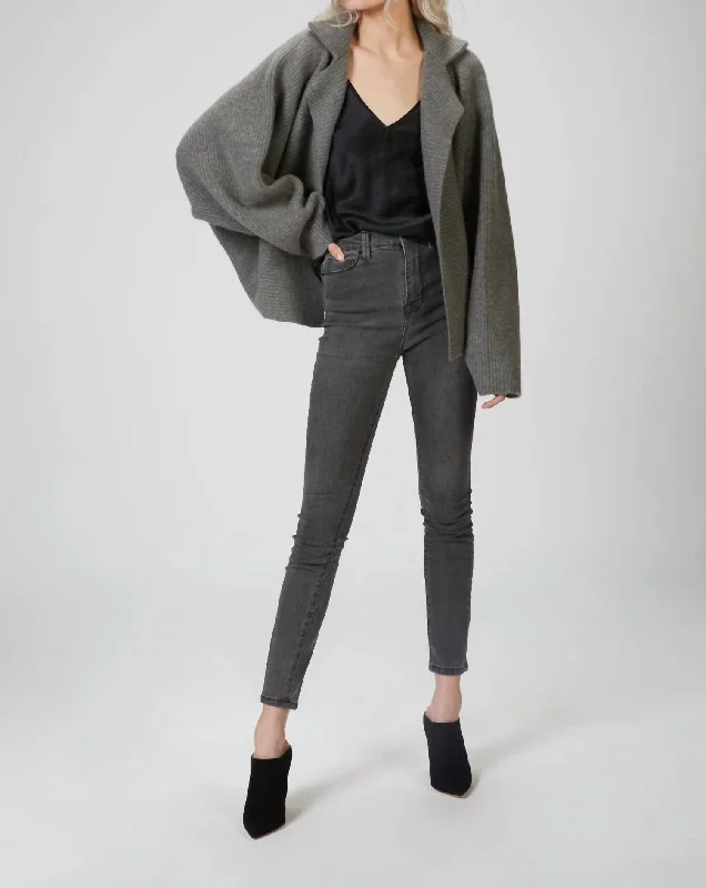 Short Sleeve Women's Cashmere Sweater Dresses in Pastel HuesCashmere And Wool-Blend Kimono Jacket In Grey Short Sleeve Women's Cashmere Sweater Dresses in Pastel HuesCashmere And Wool-Blend Kimono Jacket In Grey
