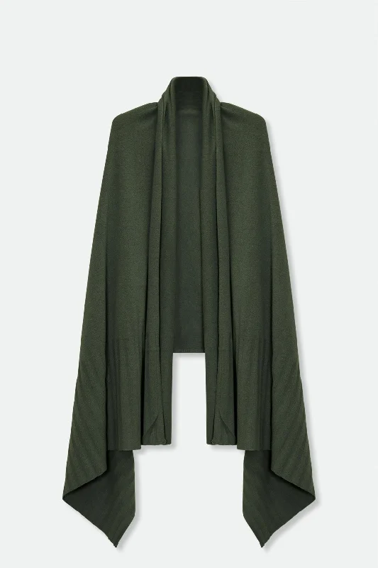 High - Low Hem Women's Cashmere - Blended SweatersIRINA TRAVEL WRAP IN PURE NEPALESE CASHMERE High - Low Hem Women's Cashmere - Blended SweatersIRINA TRAVEL WRAP IN PURE NEPALESE CASHMERE