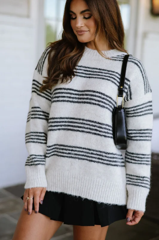 Daphne Sweater- Cream/Charcoal