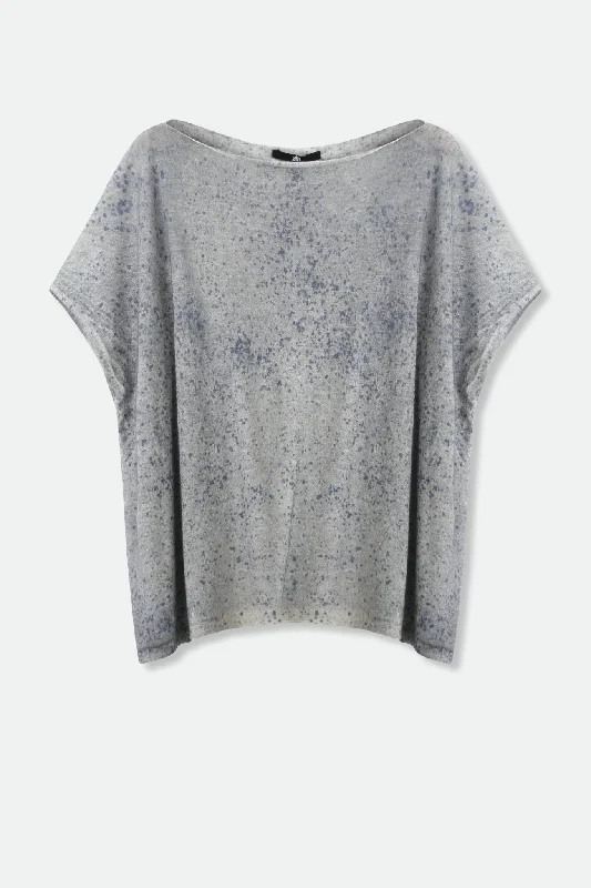 Plus Size Women's Side - Slit Sweaters in Bold SolidsKAIS TOP IN HAND-DYED CASHMERE