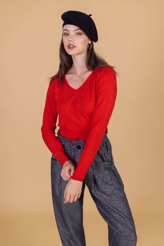 Button - Down Women's Shetland Wool Sweaters in Traditional PatternsKnit Sweater Berthe Red Button - Down Women's Shetland Wool Sweaters in Traditional PatternsKnit Sweater Berthe Red