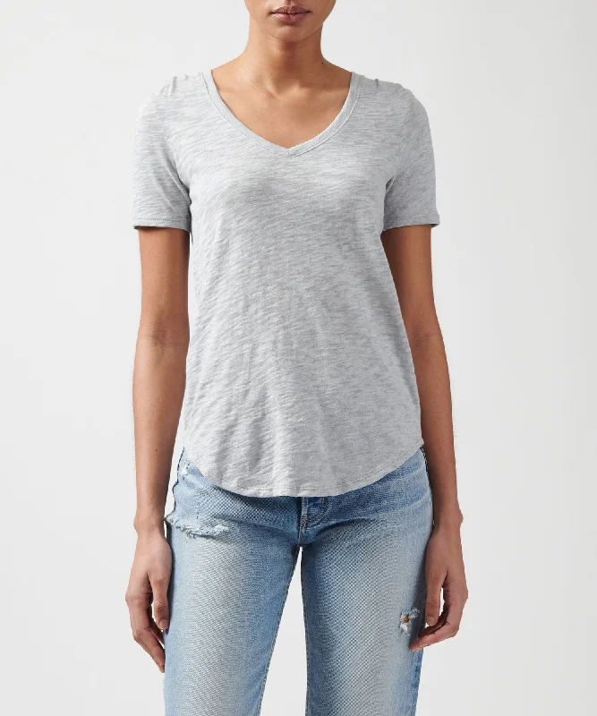 Organic Cotton Women T Shirt for Eco - Conscious WearersSlub Jersey Classic V-Neck Tee - Heather Grey Organic Cotton Women T Shirt for Eco - Conscious WearersSlub Jersey Classic V-Neck Tee - Heather Grey