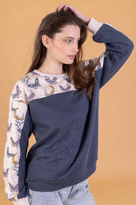Plus Size Women's Side - Slit Sweaters in Bold SolidsSweater Arwen Butterfly