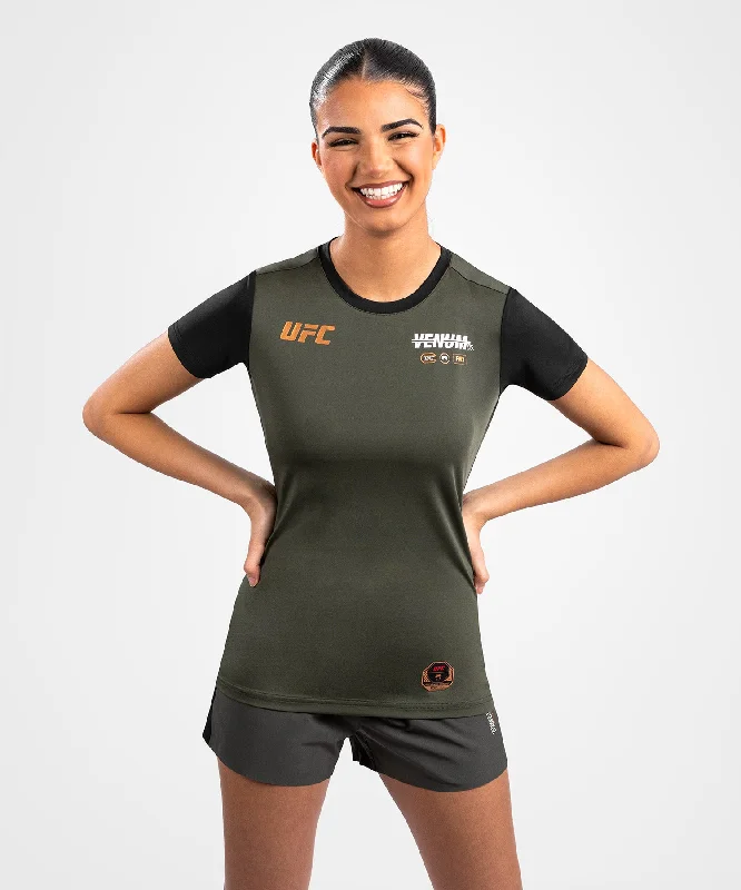 Tie - Dye Women T Shirt with a Bohemian VibeUFC Adrenaline by Venum Fight Week Women’s Dry-Tech T-shirt - Khaki/Bronze Tie - Dye Women T Shirt with a Bohemian VibeUFC Adrenaline by Venum Fight Week Women’s Dry-Tech T-shirt - Khaki/Bronze
