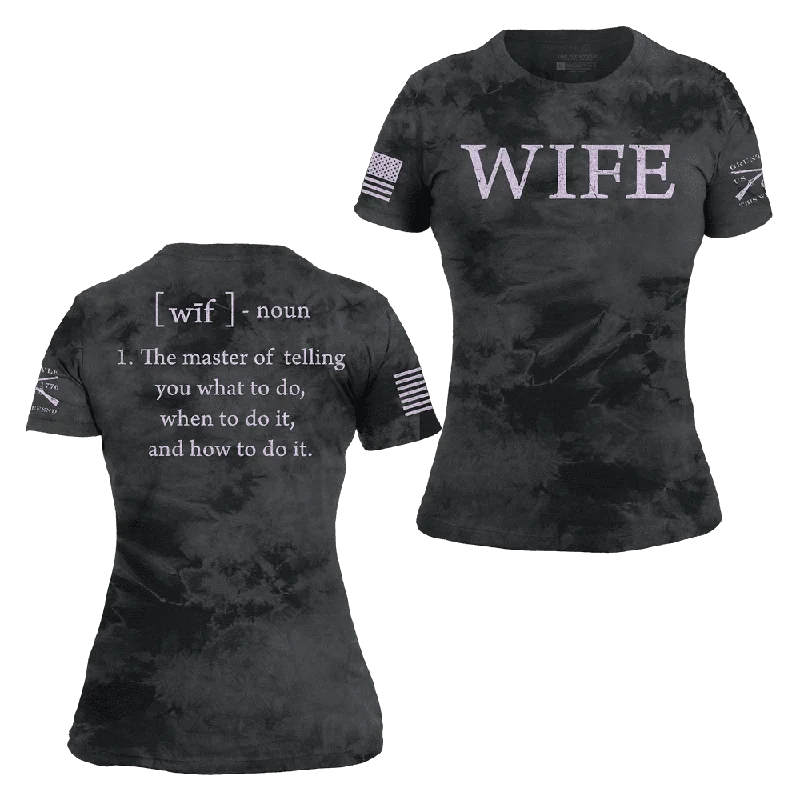Pocketed Women T Shirt for Added FunctionalityWomen's Wife Defined Slim Fit T-Shirt - Black Wash Pocketed Women T Shirt for Added FunctionalityWomen's Wife Defined Slim Fit T-Shirt - Black Wash