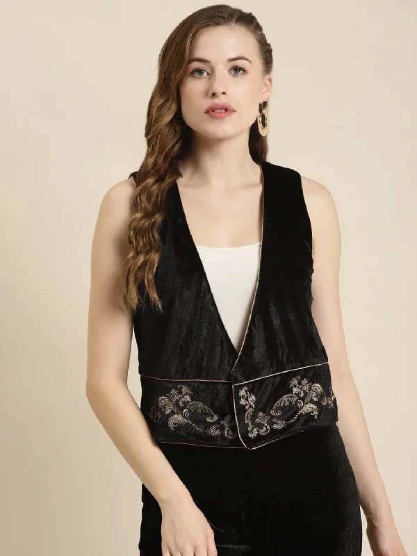 Women's denim jackets with a patchwork design for a bohemian and artsy styleBlack Embroidered Velvet Waistcoat Women's denim jackets with a patchwork design for a bohemian and artsy styleBlack Embroidered Velvet Waistcoat