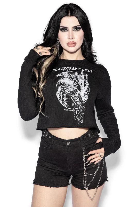 Women's mock - neck sweatshirt made of moisture - wicking material for fitness useHail The Raven - Women's Cropped Crewneck Women's mock - neck sweatshirt made of moisture - wicking material for fitness useHail The Raven - Women's Cropped Crewneck