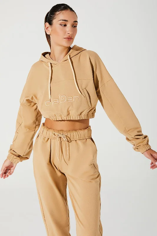 Women's zip - front sweatshirt with contrast stitching for a sporty aestheticWomen's Hoodie Croptop - Cappuccino Women's zip - front sweatshirt with contrast stitching for a sporty aestheticWomen's Hoodie Croptop - Cappuccino