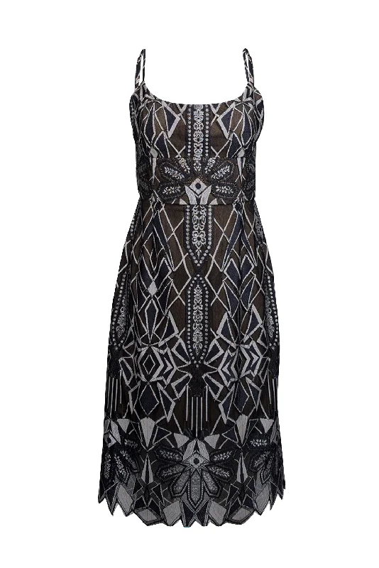 Long - Sleeve Women Dress in Velvet for a Luxurious Winter Look Long - Sleeve Women Dress in Velvet for a Luxurious Winter Look BCBG Max Azria - Black & Beige Lace Sleeveless Dress Sz 10 Long - Sleeve Women Dress in Velvet for a Luxurious Winter Look Long - Sleeve Women Dress in Velvet for a Luxurious Winter Look BCBG Max Azria - Black & Beige Lace Sleeveless Dress Sz 10