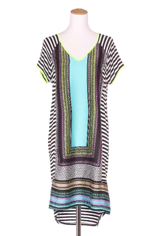 Halter Neck Women Dress to Show Off the Shoulders and Neckline Halter Neck Women Dress to Show Off the Shoulders and Neckline CHARLO - Aztec + stripe panel dress! 14 Halter Neck Women Dress to Show Off the Shoulders and Neckline Halter Neck Women Dress to Show Off the Shoulders and Neckline CHARLO - Aztec + stripe panel dress! 14