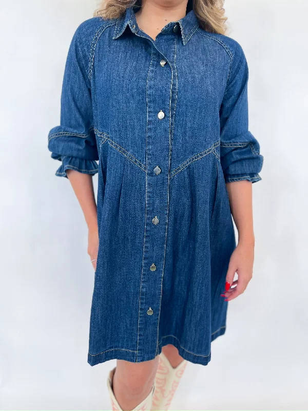 Empire Waist Women Dress to Accentuate the Bust and Conceal the Waist Empire Waist Women Dress to Accentuate the Bust and Conceal the Waist Clarissa Denim Dress Empire Waist Women Dress to Accentuate the Bust and Conceal the Waist Empire Waist Women Dress to Accentuate the Bust and Conceal the Waist Clarissa Denim Dress