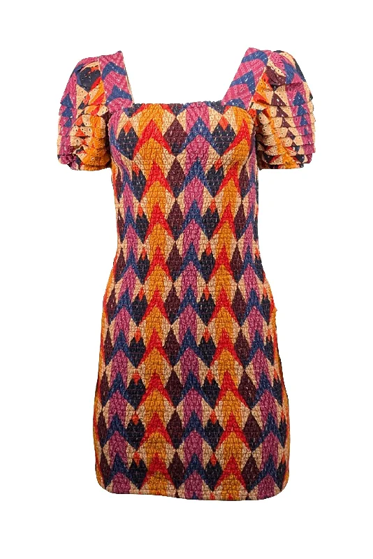 Halter Neck Women Dress to Show Off the Shoulders and Neckline Halter Neck Women Dress to Show Off the Shoulders and Neckline Farm - Beige, Orange, Purple, & Blue Print Smocked Dress Sz S Halter Neck Women Dress to Show Off the Shoulders and Neckline Halter Neck Women Dress to Show Off the Shoulders and Neckline Farm - Beige, Orange, Purple, & Blue Print Smocked Dress Sz S