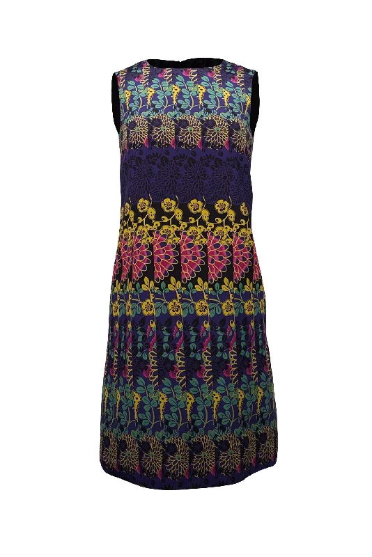Printed Abstract Women Dress for a Modern and Artistic Appeal Printed Abstract Women Dress for a Modern and Artistic Appeal Missoni - Indigo & Multicolor Floral Print Sleeveless Shift Dress Sz 2 Printed Abstract Women Dress for a Modern and Artistic Appeal Printed Abstract Women Dress for a Modern and Artistic Appeal Missoni - Indigo & Multicolor Floral Print Sleeveless Shift Dress Sz 2