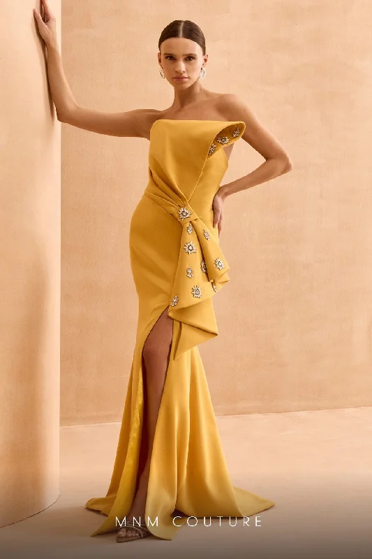 Maxi Women Dress with Floral Print for a Bohemian Vibe Maxi Women Dress with Floral Print for a Bohemian Vibe MNM Couture V02031 Maxi Women Dress with Floral Print for a Bohemian Vibe Maxi Women Dress with Floral Print for a Bohemian Vibe MNM Couture V02031