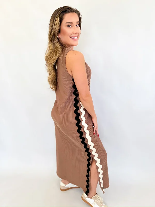 Pleated Women Dress with a Timeless and Elegant Texture Pleated Women Dress with a Timeless and Elegant Texture Mocha Midi Trim Dress Pleated Women Dress with a Timeless and Elegant Texture Pleated Women Dress with a Timeless and Elegant Texture Mocha Midi Trim Dress