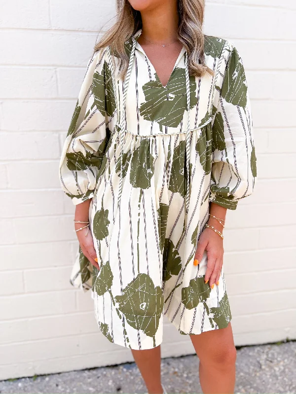 Empire Waist Women Dress to Accentuate the Bust and Conceal the Waist Empire Waist Women Dress to Accentuate the Bust and Conceal the Waist Olive Floral Flow Dress Empire Waist Women Dress to Accentuate the Bust and Conceal the Waist Empire Waist Women Dress to Accentuate the Bust and Conceal the Waist Olive Floral Flow Dress