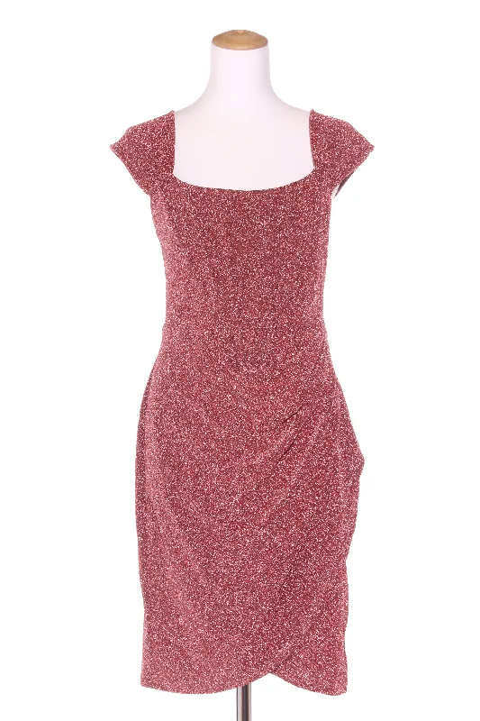 Mermaid - Style Women Dress with a Fitted Silhouette for Special Occasions Mermaid - Style Women Dress with a Fitted Silhouette for Special Occasions PAGANI - Glitter knit tulip hem dress! 16 Mermaid - Style Women Dress with a Fitted Silhouette for Special Occasions Mermaid - Style Women Dress with a Fitted Silhouette for Special Occasions PAGANI - Glitter knit tulip hem dress! 16