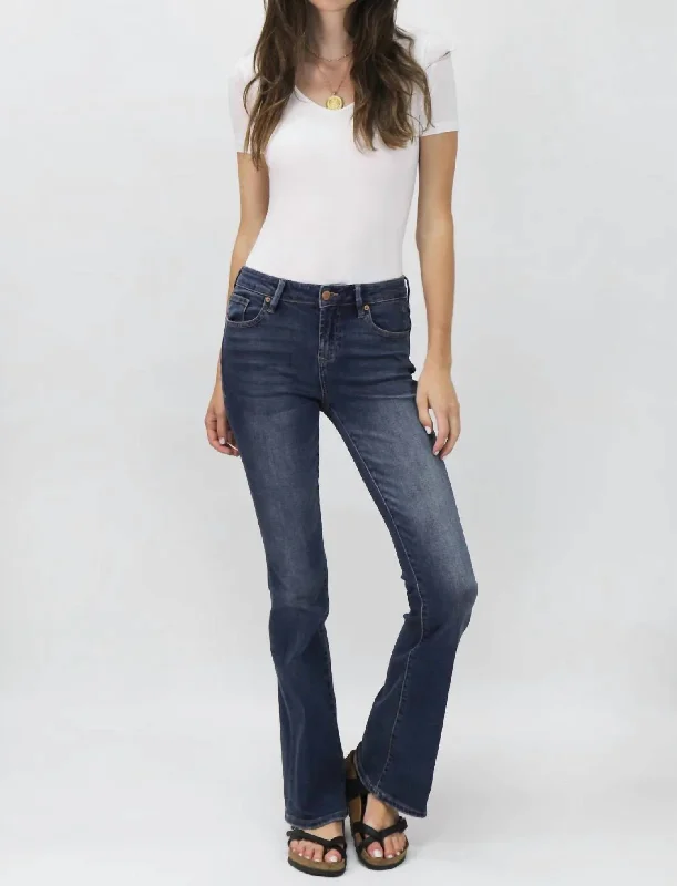 Women's denim shorts - style pants Light - wash women jeans for a fresh and summery appearance Jaxon Mid Rise Bootcut Jeans In Dark Blue Women's denim shorts - style pants Light - wash women jeans for a fresh and summery appearance Jaxon Mid Rise Bootcut Jeans In Dark Blue