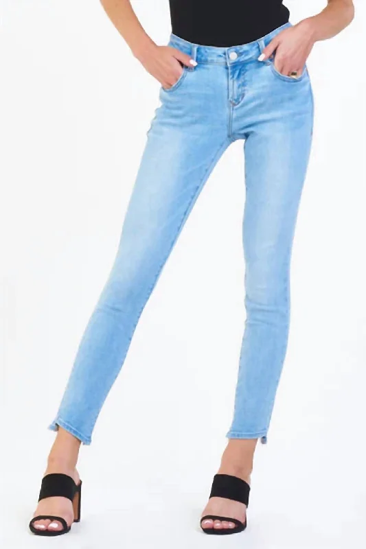 Women's long - sleeve jumpsuit pants Straight - leg women jeans with a classic and timeless appeal Joyrich Low Rise Skinny Jean In Lagoon Women's long - sleeve jumpsuit pants Straight - leg women jeans with a classic and timeless appeal Joyrich Low Rise Skinny Jean In Lagoon