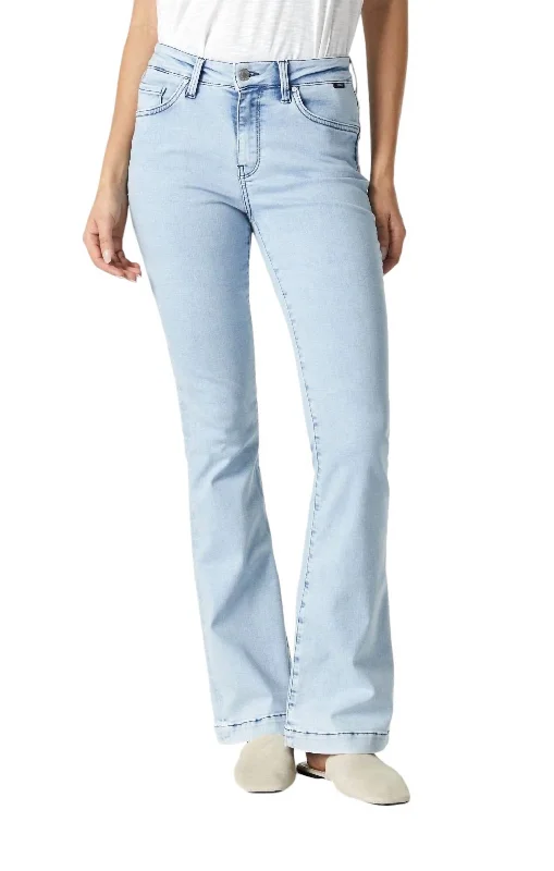 Women's expensive designer pants Dark - wash women jeans for a sophisticated and slimming effect Sydney High Rise Flare Jeans In Bleach Feather Blue Women's expensive designer pants Dark - wash women jeans for a sophisticated and slimming effect Sydney High Rise Flare Jeans In Bleach Feather Blue