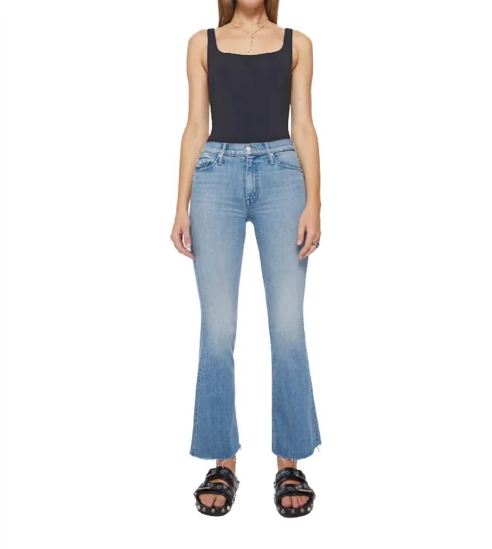 Women's pants for theme park visits Mom jeans for a nostalgic and casual look The Weekender Fray Jean In Punk Charming Women's pants for theme park visits Mom jeans for a nostalgic and casual look The Weekender Fray Jean In Punk Charming