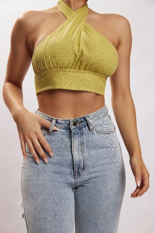 Long - Sleeve Women's Ribbed Crop Top in Beige for a Stylish and Cozy Fall OutfitPiper Halter Neck Linen Crop Top - Apple Long - Sleeve Women's Ribbed Crop Top in Beige for a Stylish and Cozy Fall OutfitPiper Halter Neck Linen Crop Top - Apple